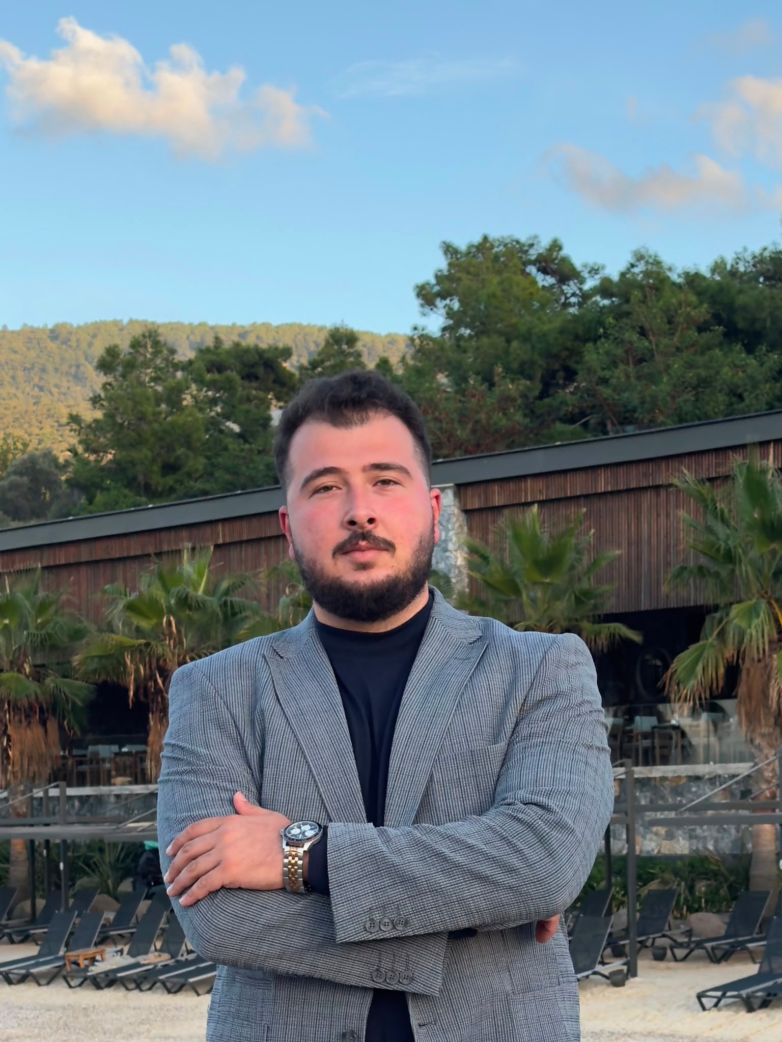 Dt. Emir Paşaoğulları